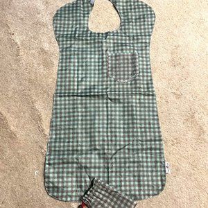 Tidy Top/Bib Reversible Pocket Waterproof Green/Brown Plaid Travel Home Car OS